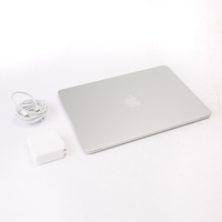 Apple MacBook Air 13.6" with M Picture