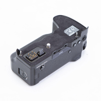 Fujifilm VG-XH Vertical Batter Picture