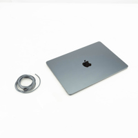 Apple MacBook Air 13.6" with M Picture