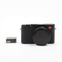 Leica D-Lux 8 Compact Digital  Picture