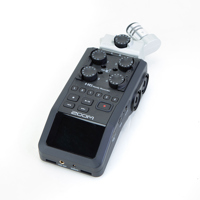 Zoom H6 Handy Recorder with In Picture