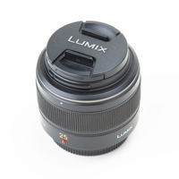 Panasonic 25mm f/1.4 Leica DG  Picture