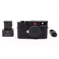 Leica M11 Digital Rangefinder  Picture