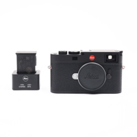 Leica M11 Digital Rangefinder  Picture