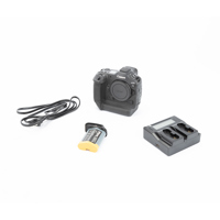 Canon EOS R3 Mirrorless Camera Picture