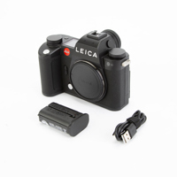 Leica SL3 Mirrorless Camera Bo Picture