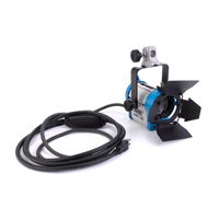 Arri Junior 150 Tungsten Fresn Picture