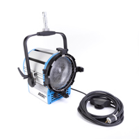 Arri True Blue ST-2 2000W Stud Picture