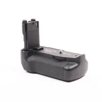 Canon BG-E7 Battery Grip for t Picture