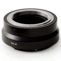 Urth M42 Lens Mount to Canon R Picture