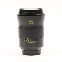 Zeiss 55mm f/1.4 Otus Distagon Picture