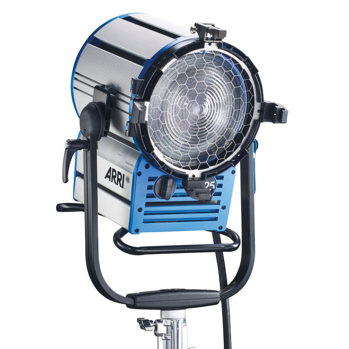 

ARRI True Blue D25 HMI 2500W Fresnel Head