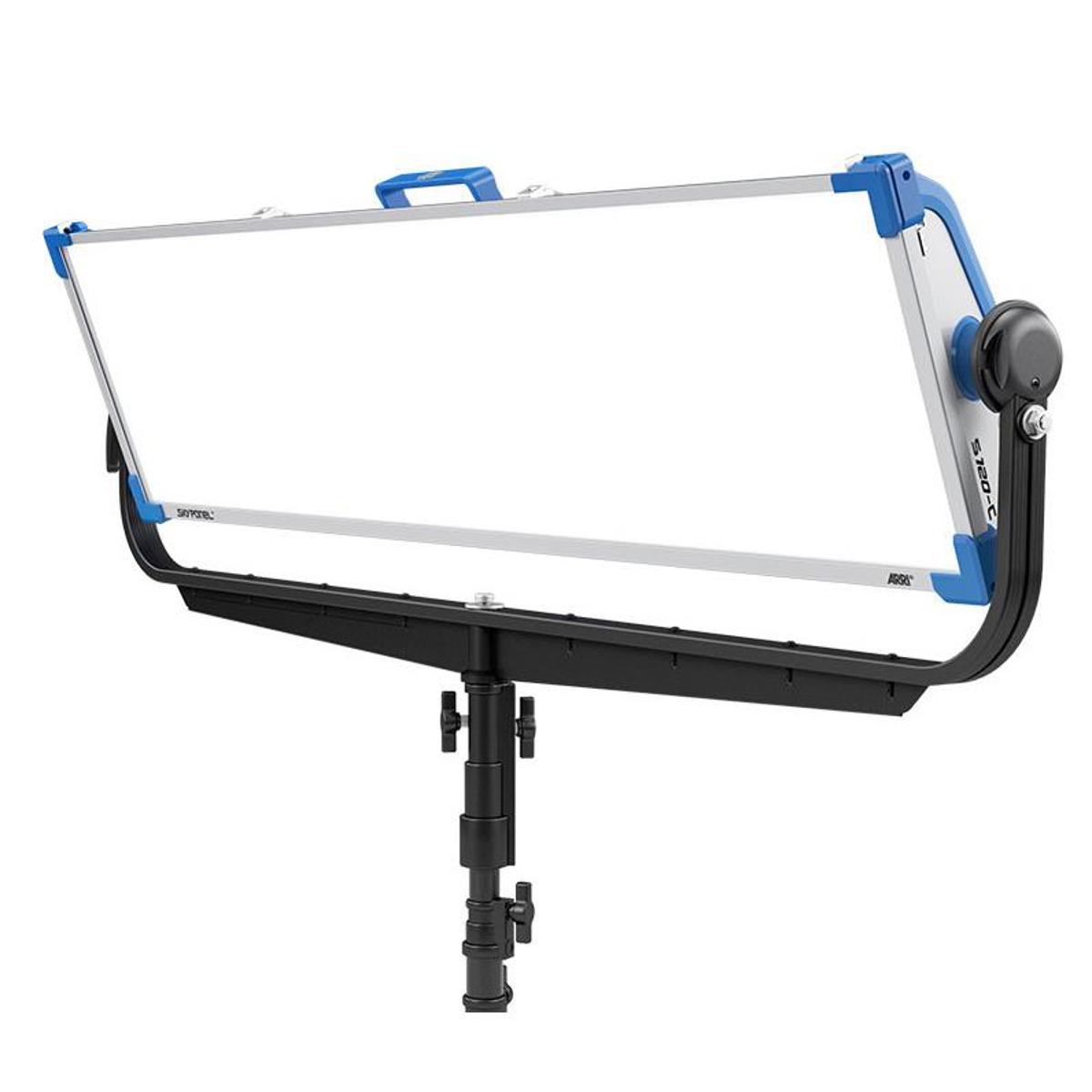 

ARRI SkyPanel S120-C Pole Op Lamphead w/ Bare Ends PowerCon, Black