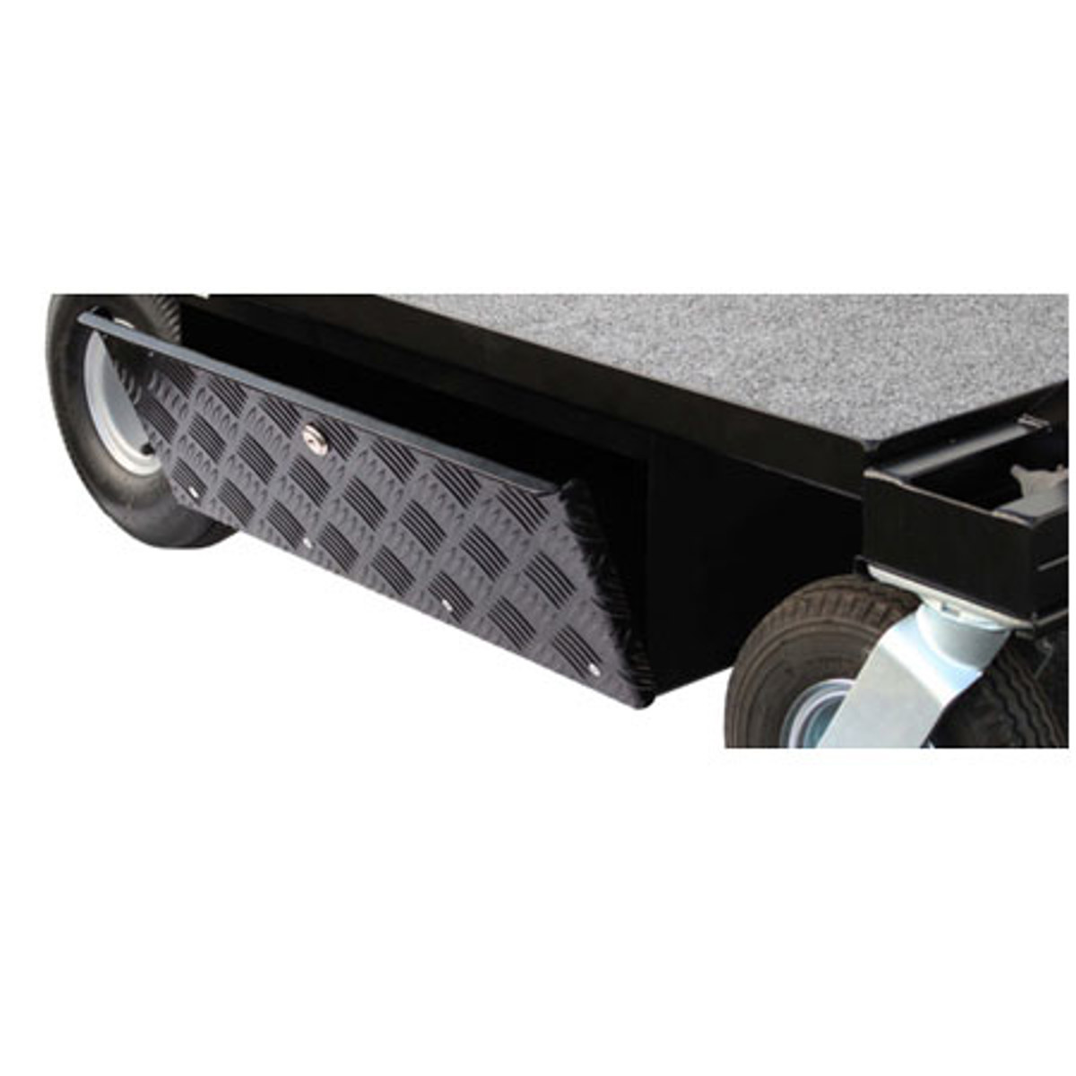 

Backstage Mag 18" Jockey Box with Locking Doors