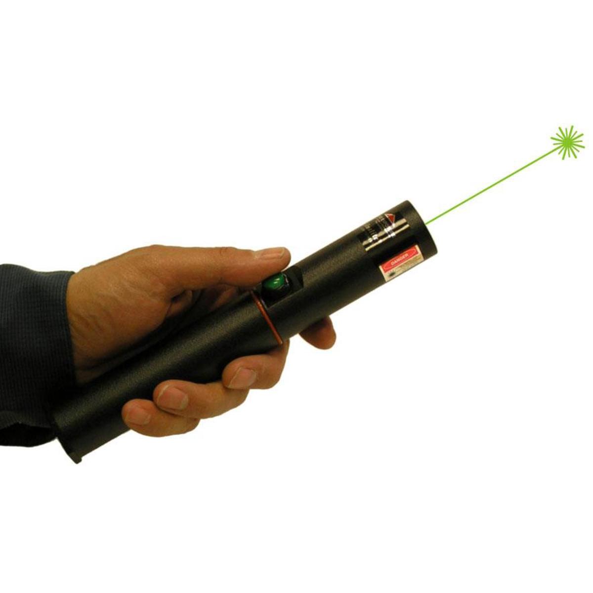 Image of DSAN Ednalite Green Laser Pointer with 2 C-Cell Batteries