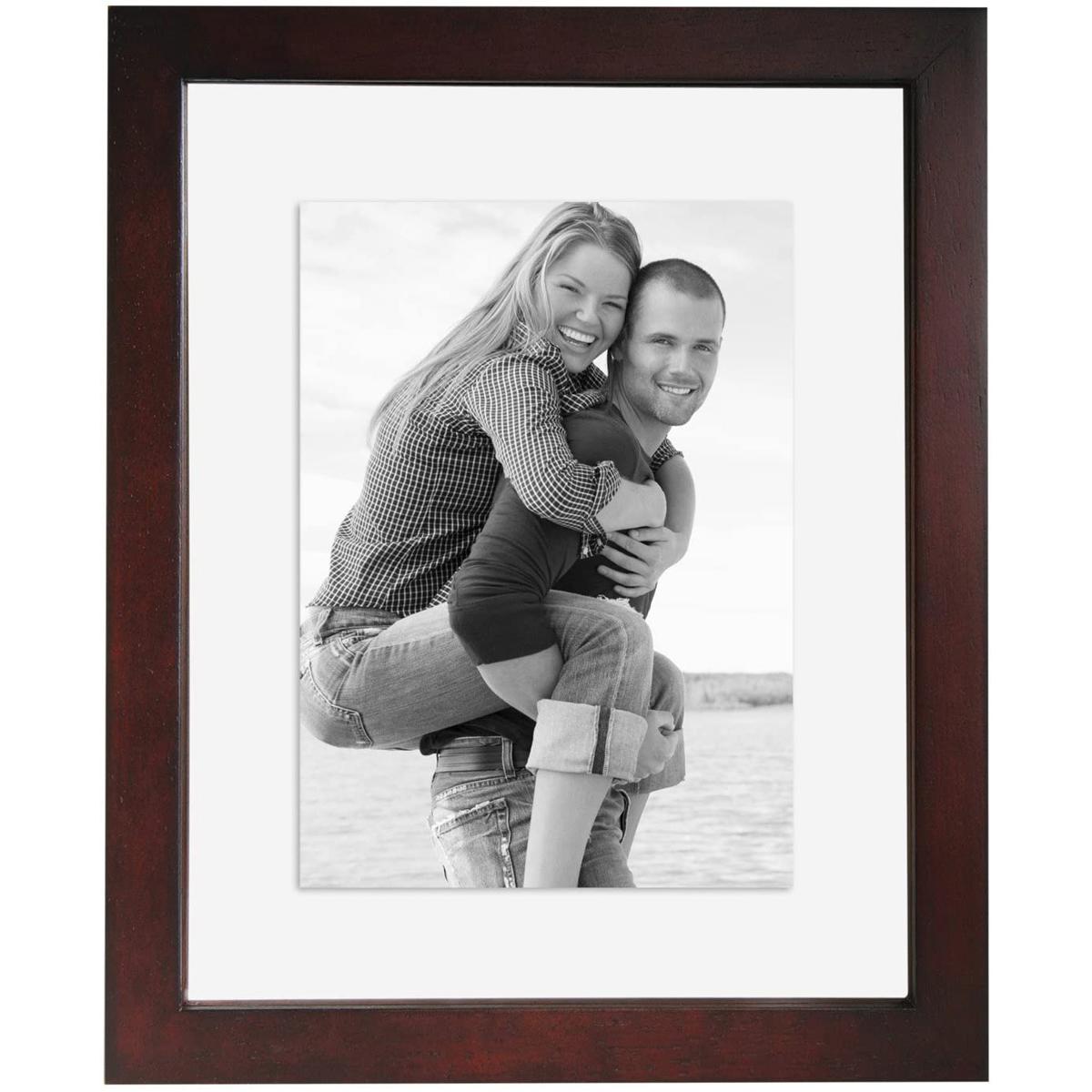 

MCS 8x10" Float Wood Frame for a 5x7" Photograph, Molding 3/4", Walnut
