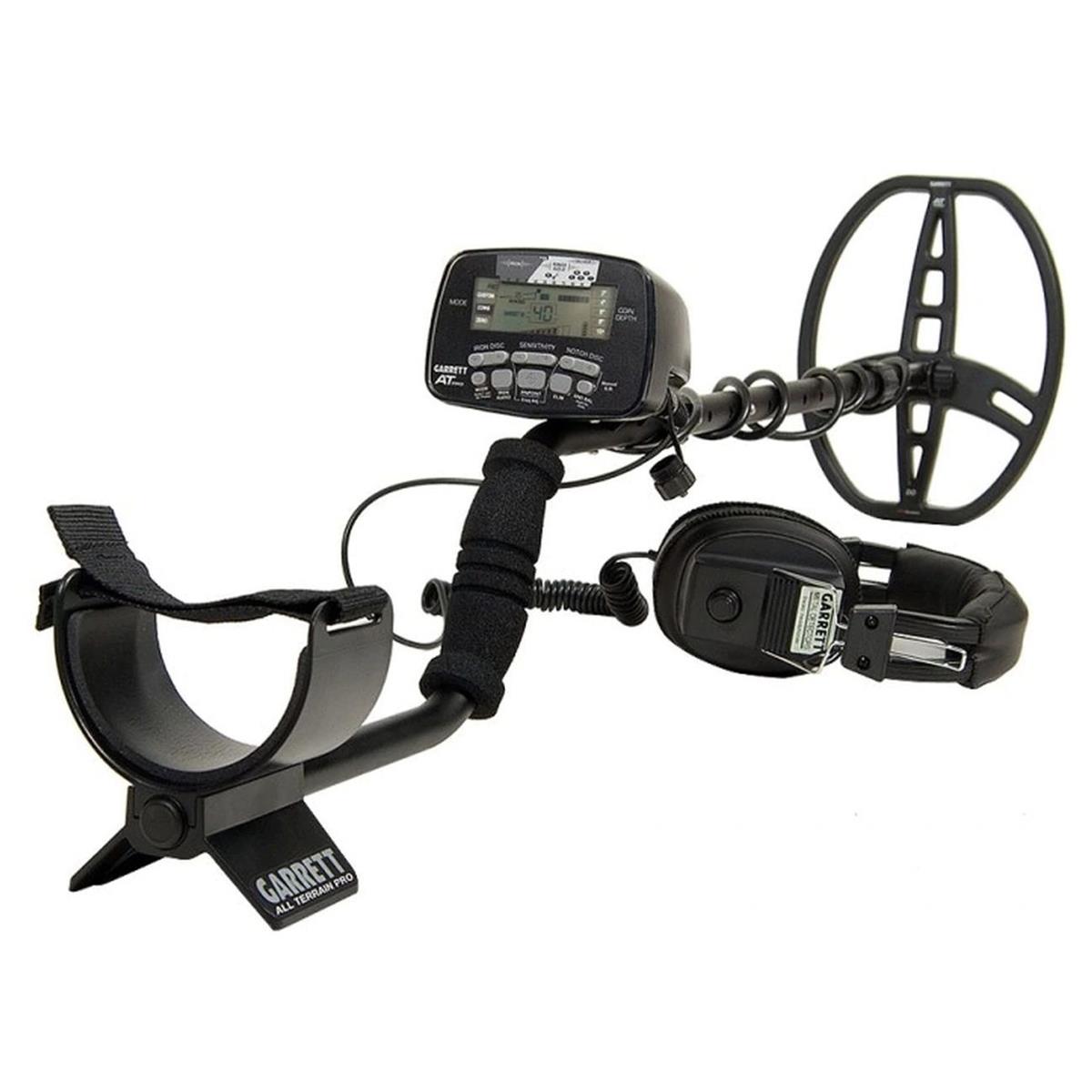 Image of Garrett AT PRO Metal Detector with 8.5x11&quot; PROformance DD Search Coil