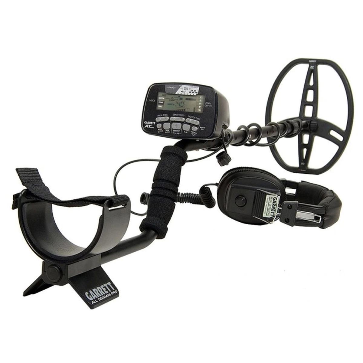 

Garrett AT PRO Metal Detector with 8.5x11" PROformance DD Search Coil, 15kHz