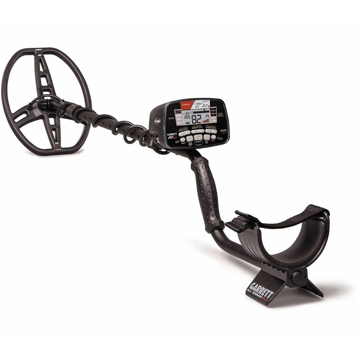 

Garrett AT MAX Metal Detector with 8.5x11" PROformance DD Search Coil, 13.6kHz