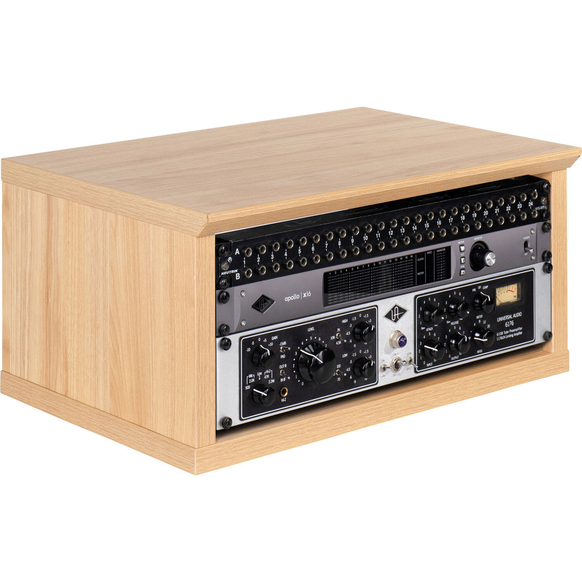 

Gator Cases Elite Series Desktop 4U Studio Rack, Natural Maple Matte