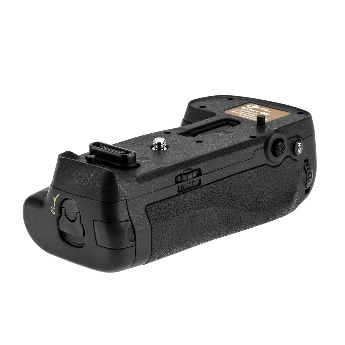 Image of Green Extreme MB-D18 Replacement Battery Grip for Nikon D850