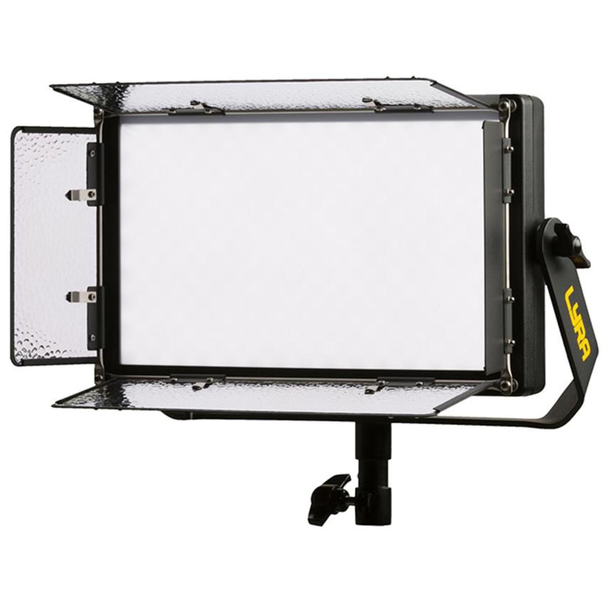 

Ikan Lyra Half x 1 Daylight Studio and Field Light with DMX Control