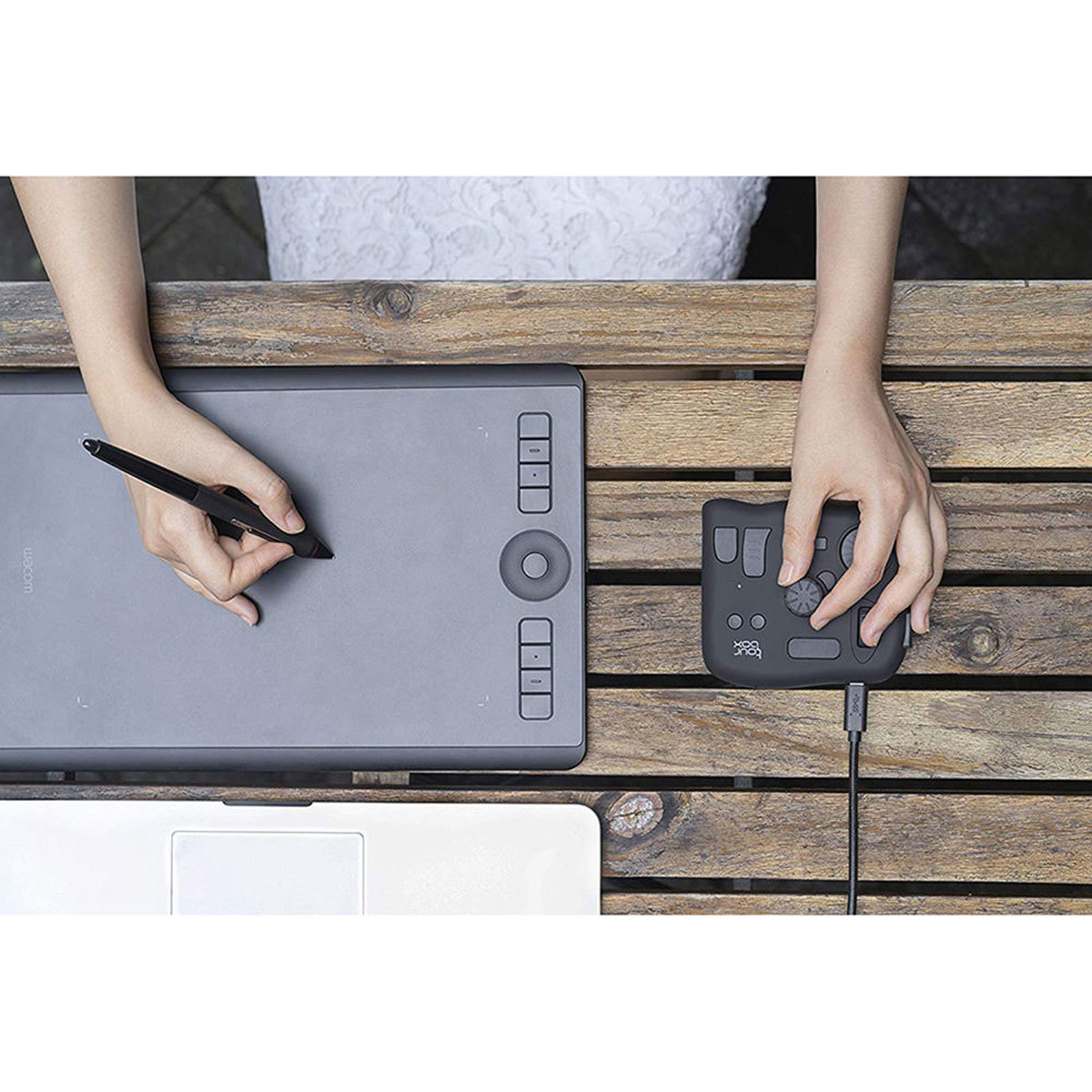 

Ikan iKan TourBox Photo and Video Editing Controller