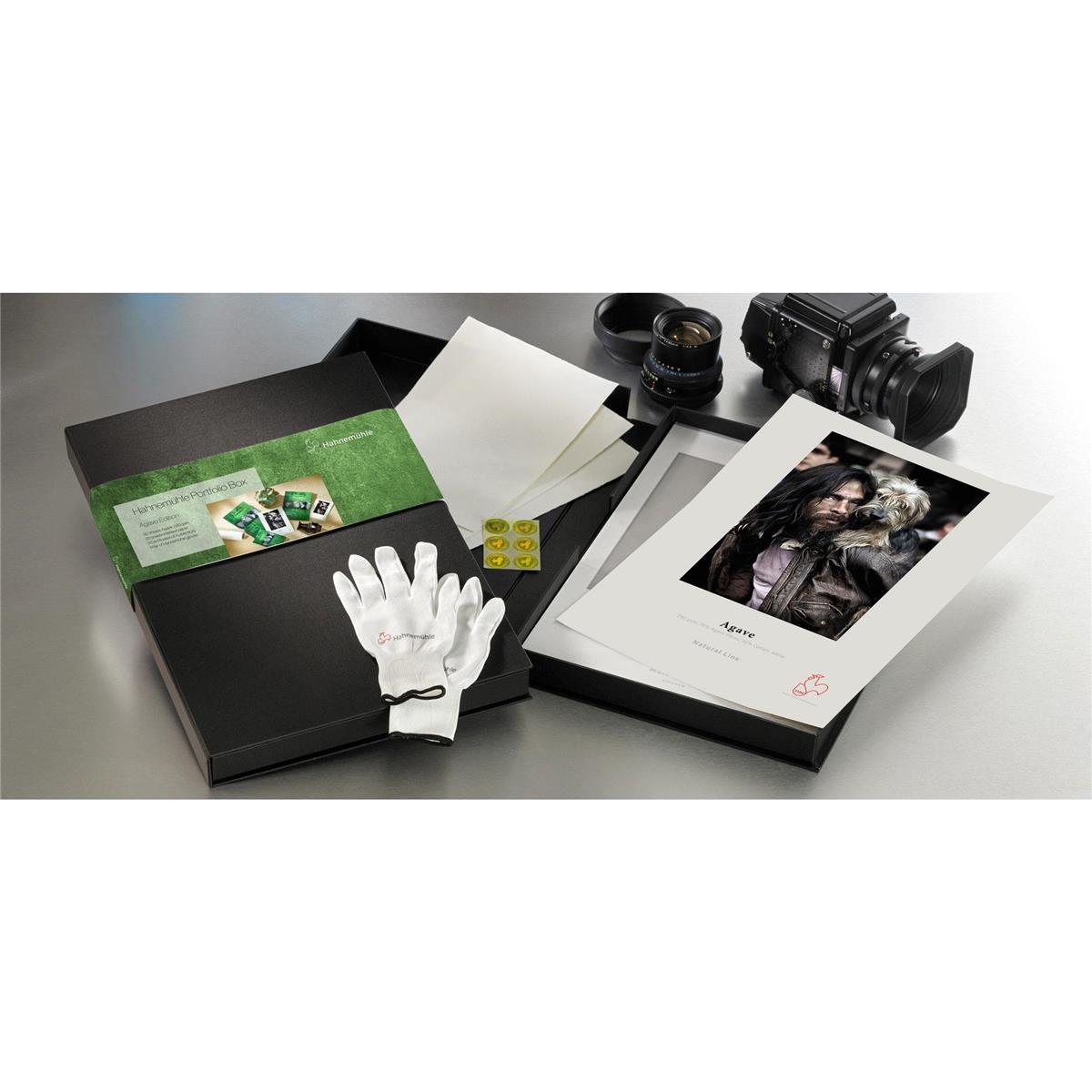 Image of Hahnemuhle FineArt Paper Portfolio Box with Photo Rag Agave Edition