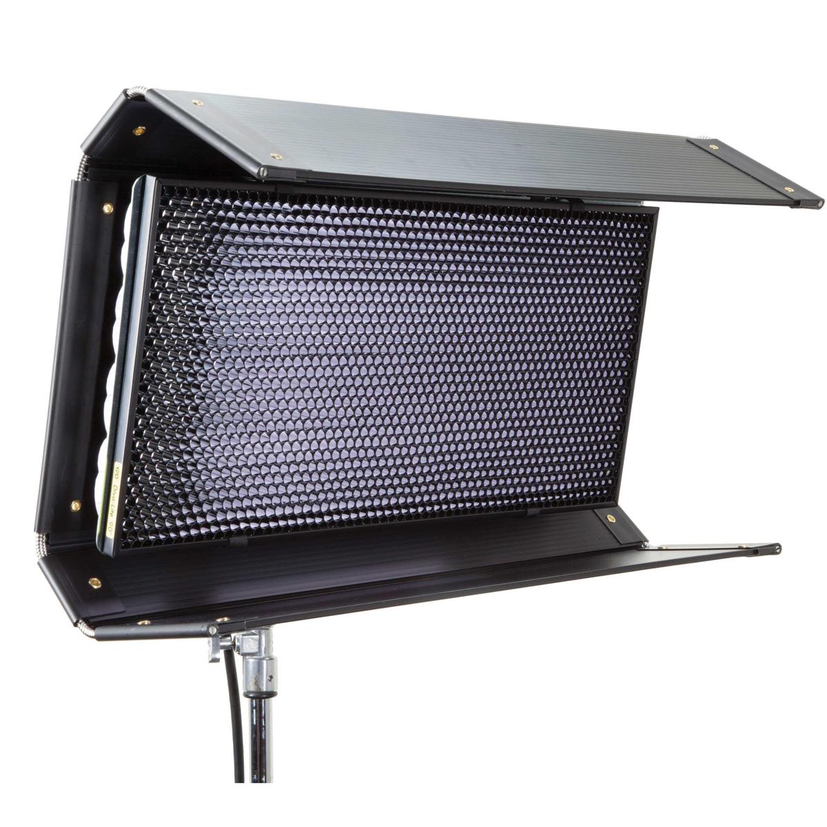 

Kino Flo Diva-Lite 401 Fixture with Built-in Barndoors