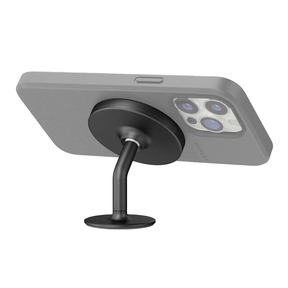 Image of Moment Adjustable Dash Car Mount with MagSafe for iPhone 12