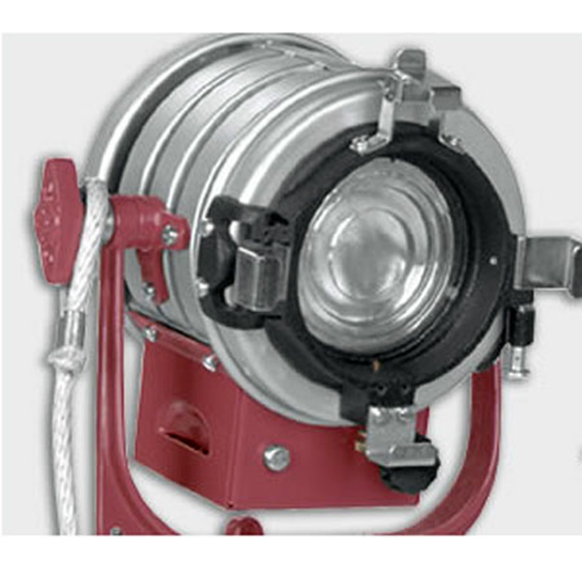 

Mole-Richardson 300W Betweenie Solarspot Fresnel Tungsten Light