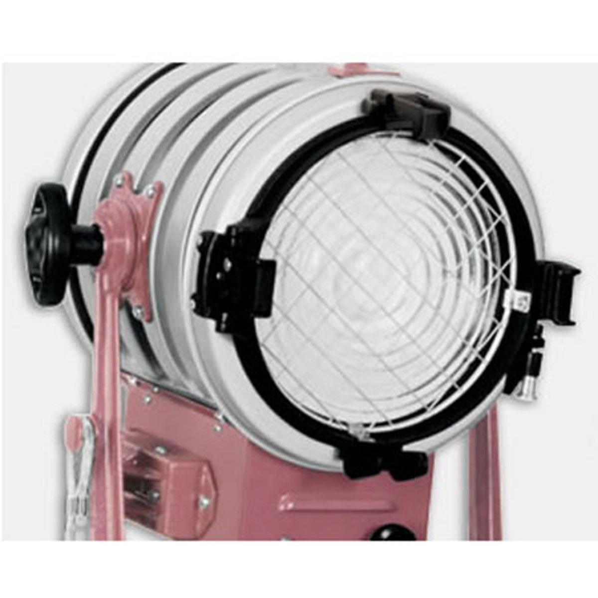 

Mole-Richardson 2000W Junior Fresnel Solarspot Tungsten Fresnel Light