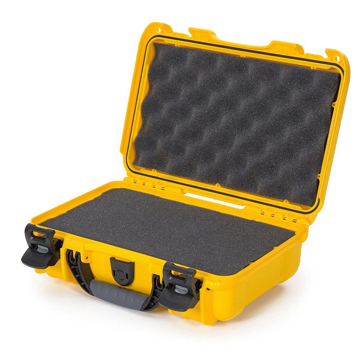 

Nanuk 909 Case with Foam, Yellow