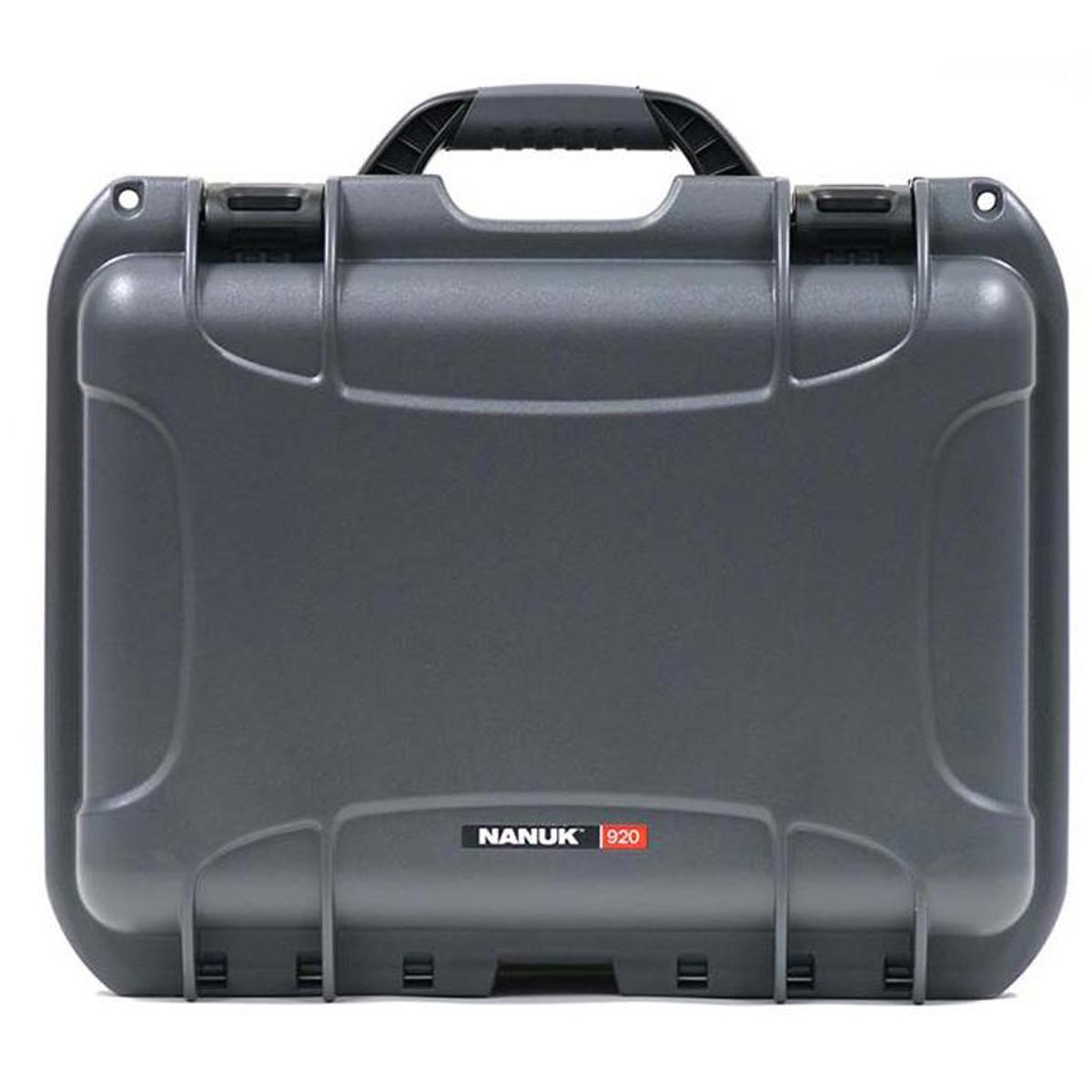 

Nanuk Medium Series 920 NK-7 Resin Protective Case with Padded Divider, Graphite