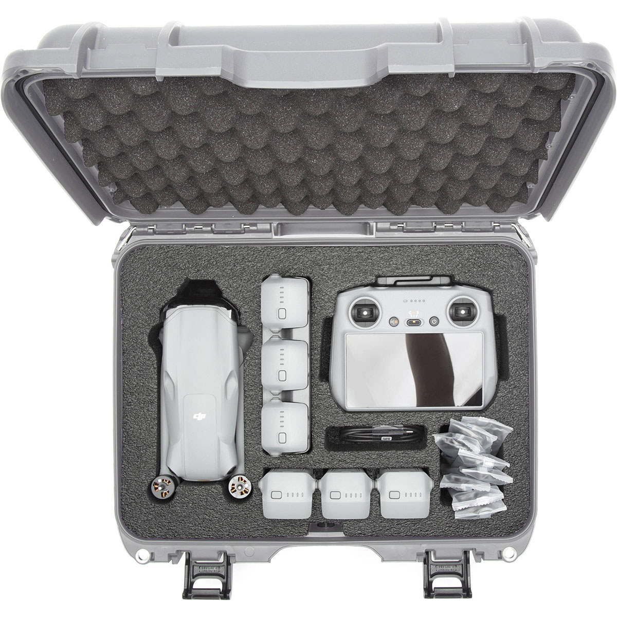 

Nanuk 920 Case with Foam Insert for DJI Air 3 Fly More Combo Silver