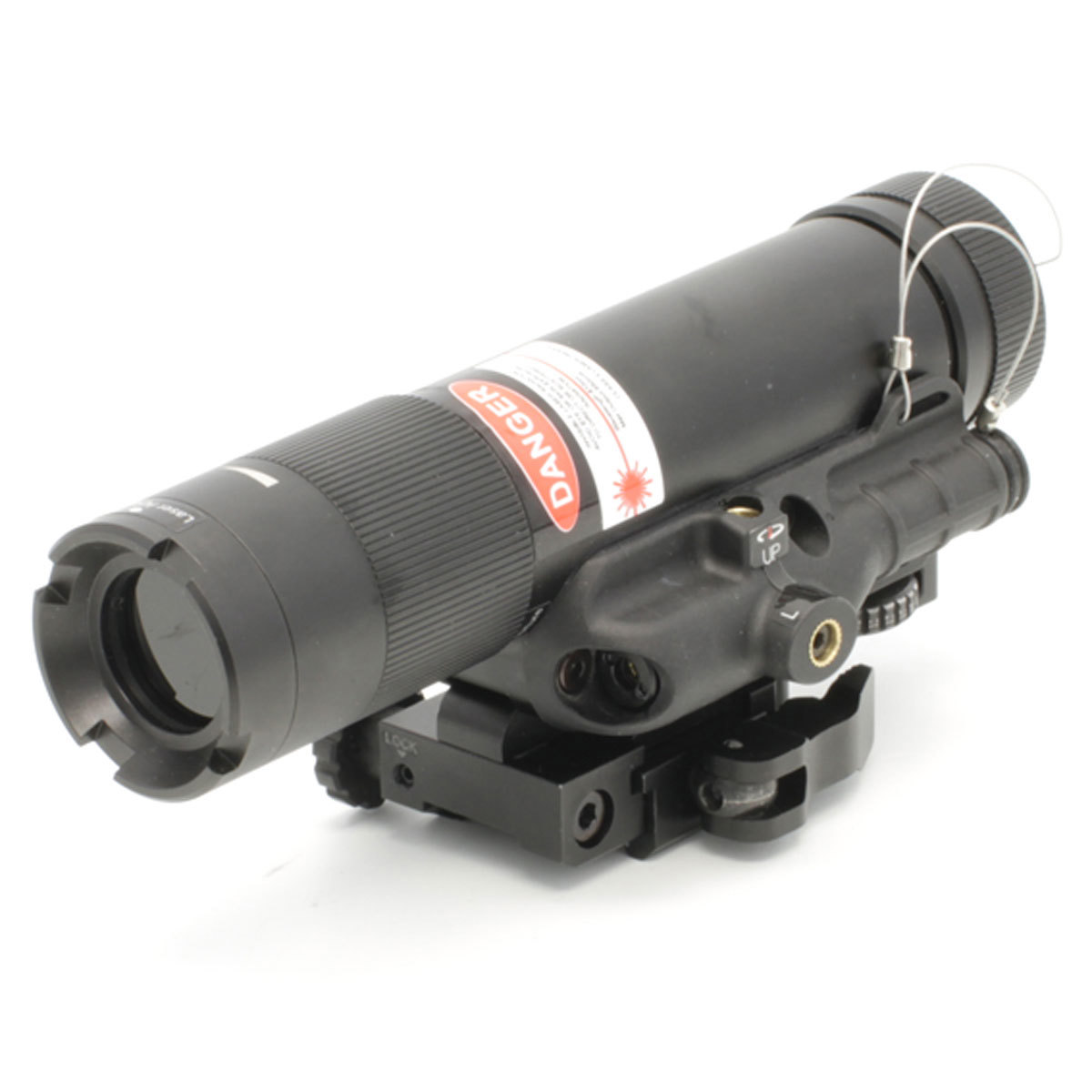 

Newcon Optik Long-Range Infrared Illuminator, 850mW High/450 mW Low Output Power