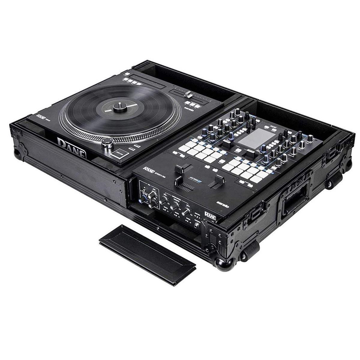 

Odyssey Innovative Designs Black Label Series DJ Battle Coffin