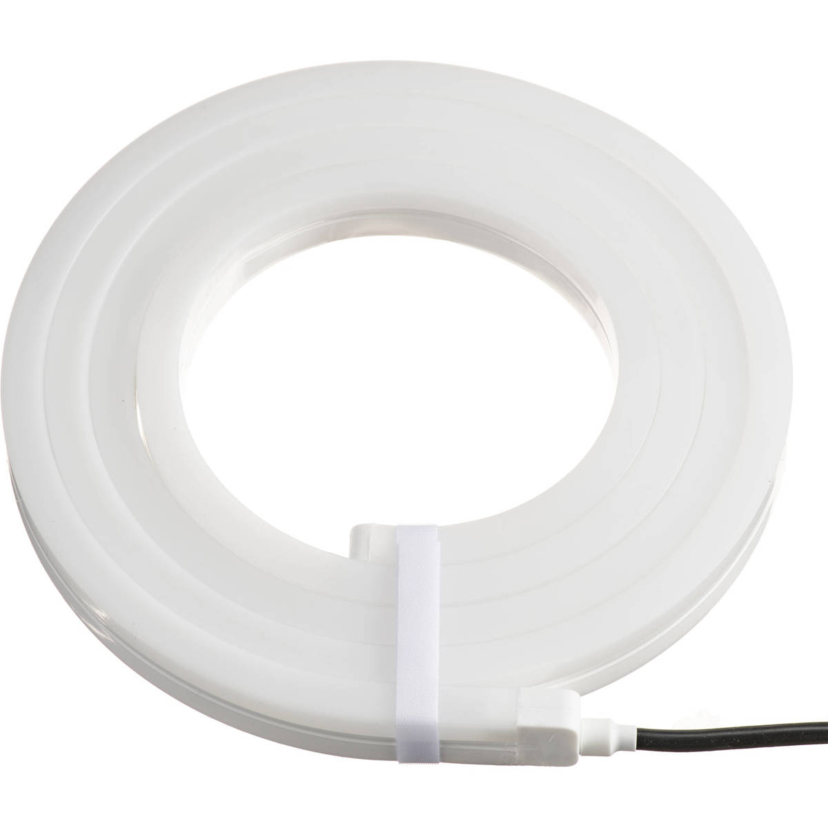

Philips 80" Outdoor Lightstrip V4