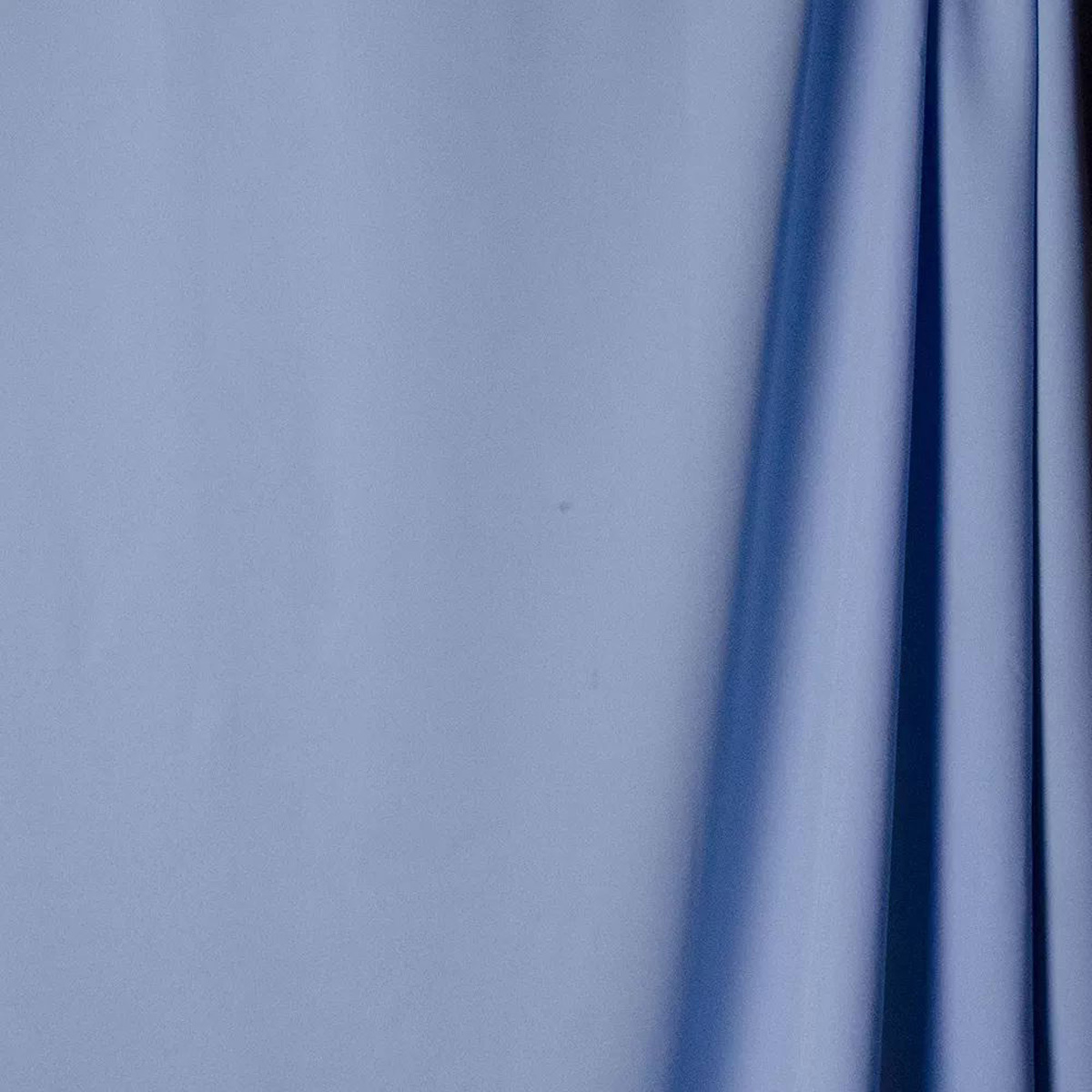 

Savage 5x9' Wrinkle-Resistant Polyester Background, Powder Blue