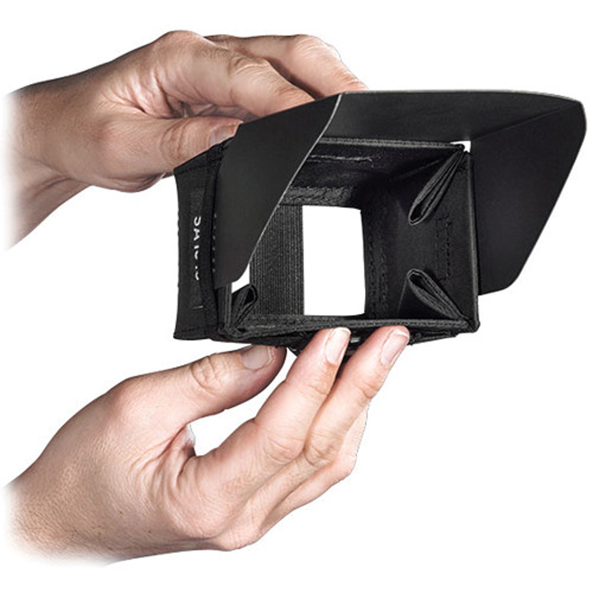 

Sachtler SA1018 Mini Hood for Canon EOS C100 Camera