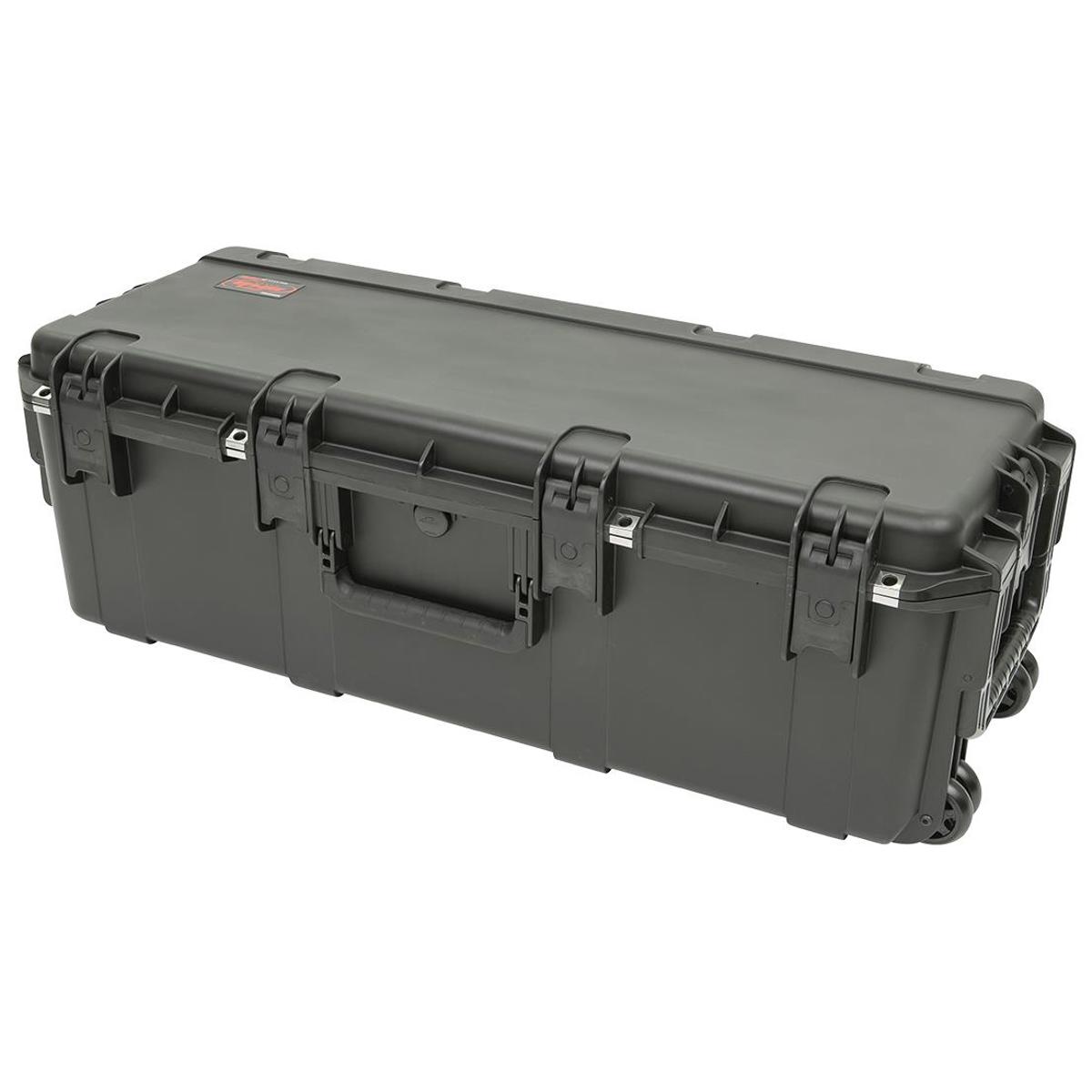 

SKB iSeries 3613-12 Watertight Utility Case with Wheels and Tow Handle (Empty)