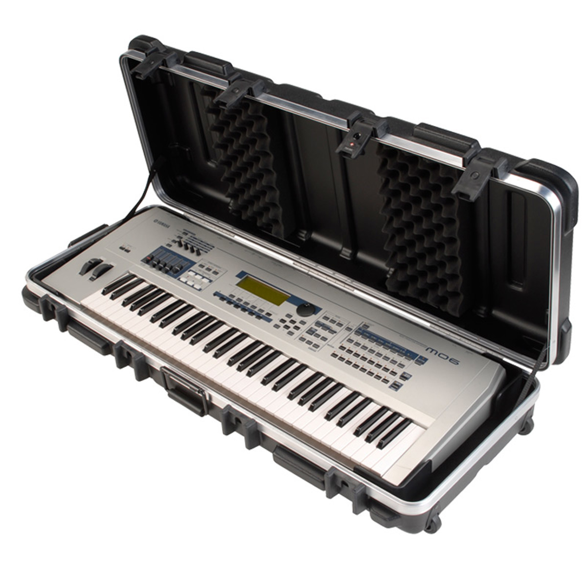 

SKB Carrying Case with Wheels and TSA Locking Trigger Latch