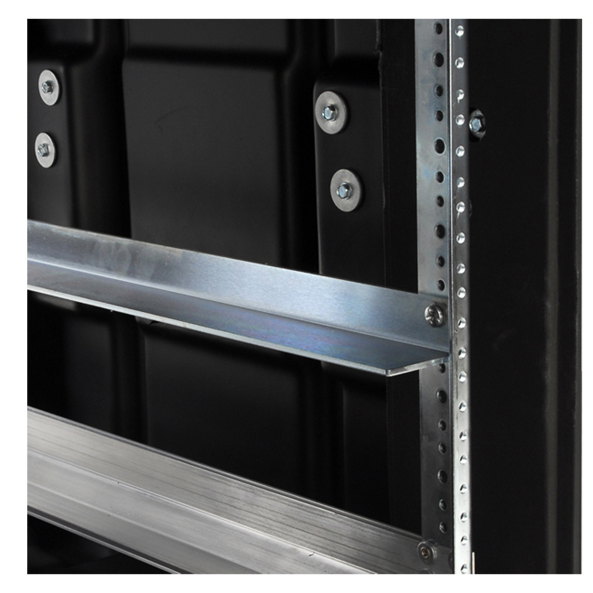 

SKB 3SKB-SR20 20 inch Zinc Plated Steel Support Rails