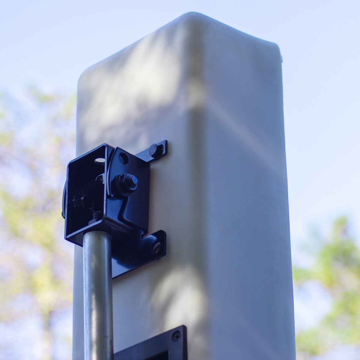 

SoundTube Spyke Mounting Bracket for Pole
