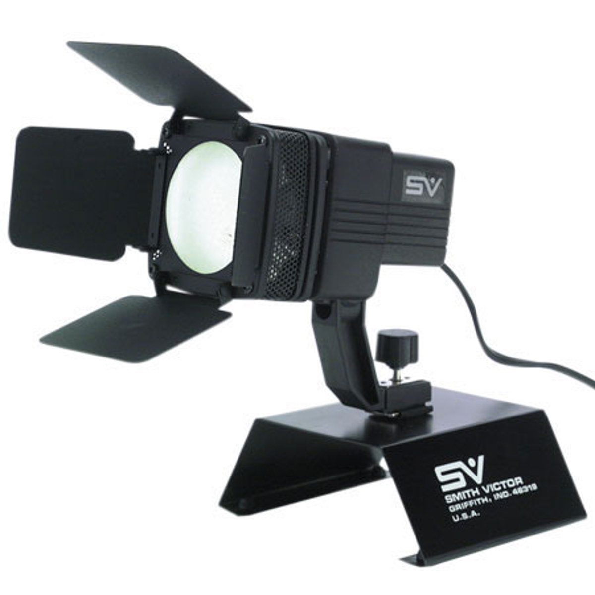 

Smith-Victor AL415 150 Watt AC Video Light with Barndoors