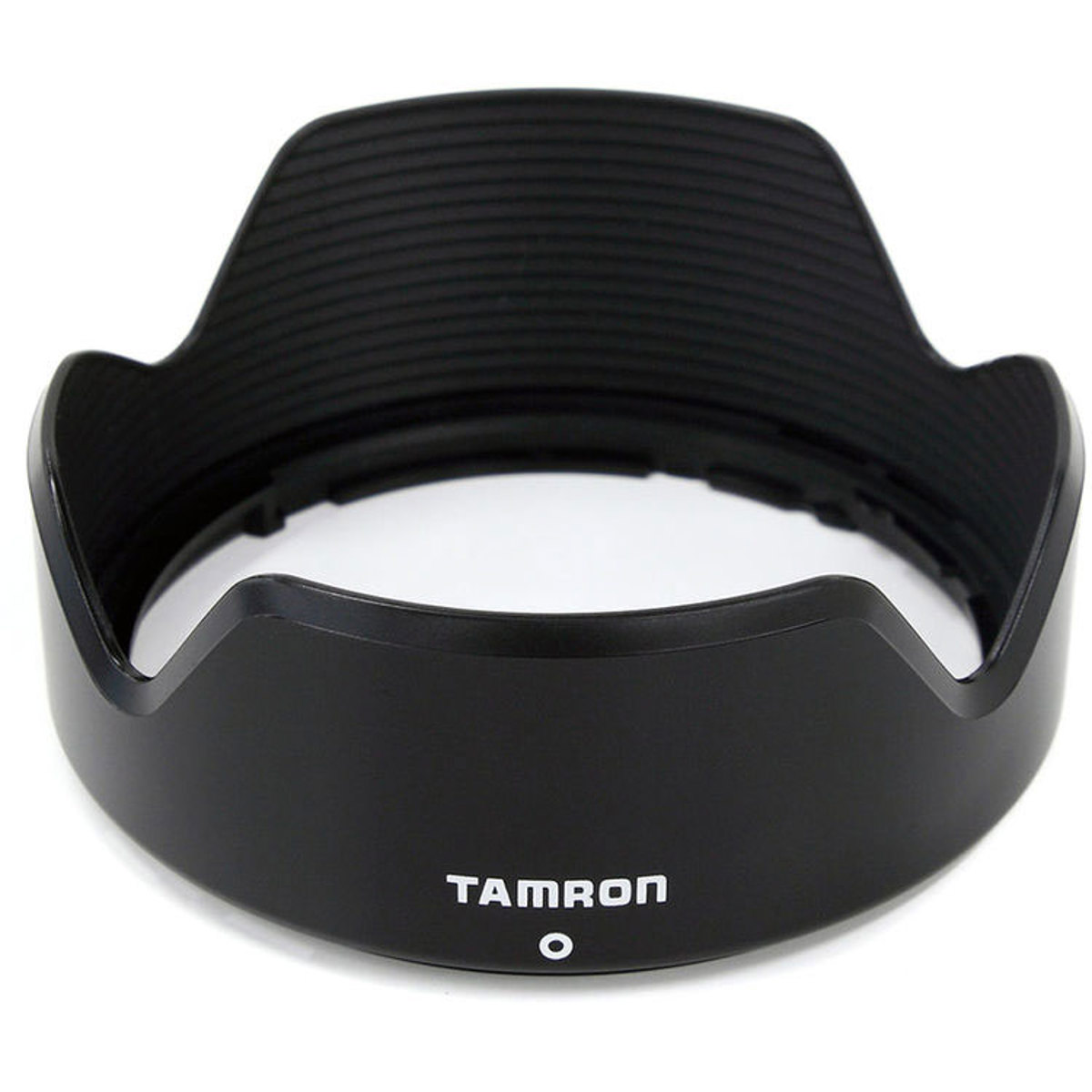 Бленда объектива Tamron для объектива 14–150 мм f/3,5–5,8 Di III #RHAFC001