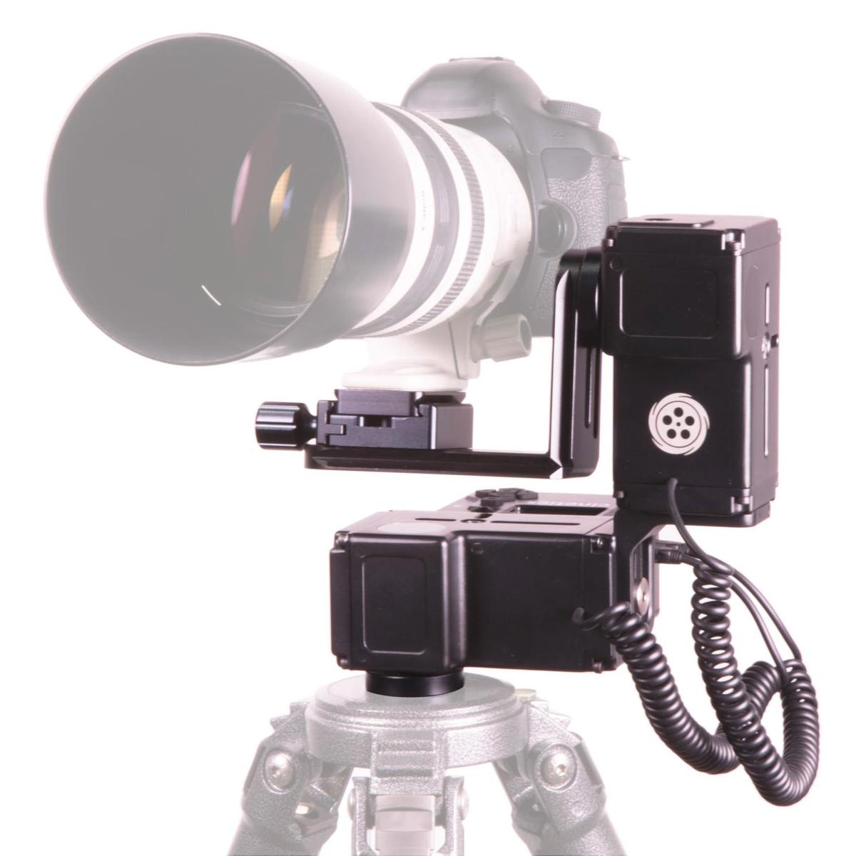 

Cinetics Lynx Controller With Cinetics Lynx Pan and Tilt Motors